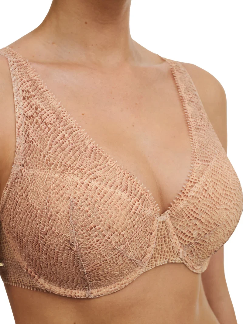 Chantelle - Soutien-gorge plongeant Day To Night en dentelle python – Image 3