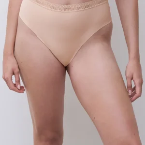 Chantelle - Culotte haute chic et douillette, couleur argile nude