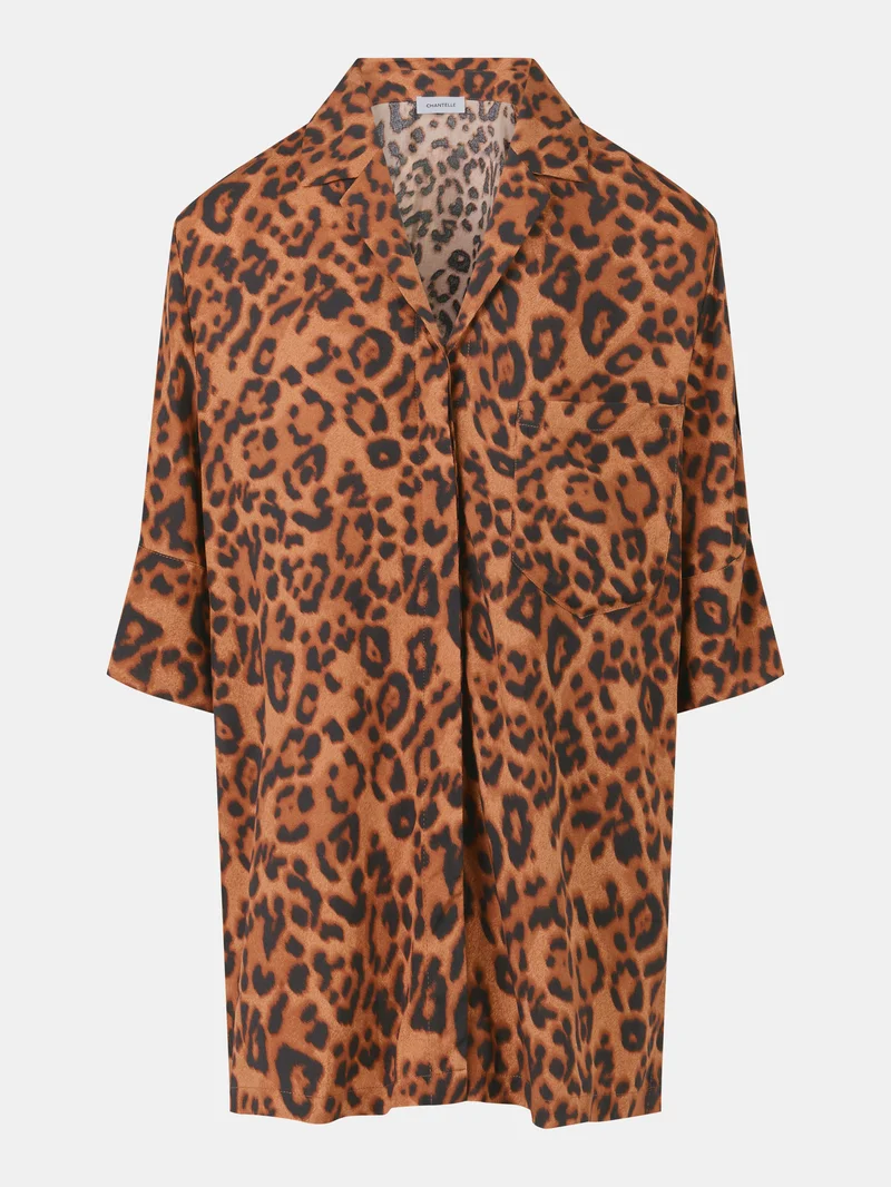 Chantelle - Chemise à manches courtes Explore Wild Leopard – Image 2