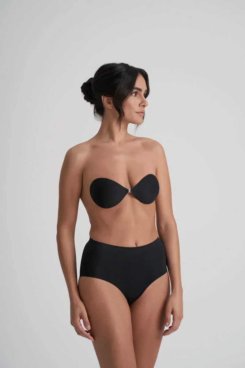 ByeBra - Soutiens-gorge adhésifs invisibles noirs – Image 4