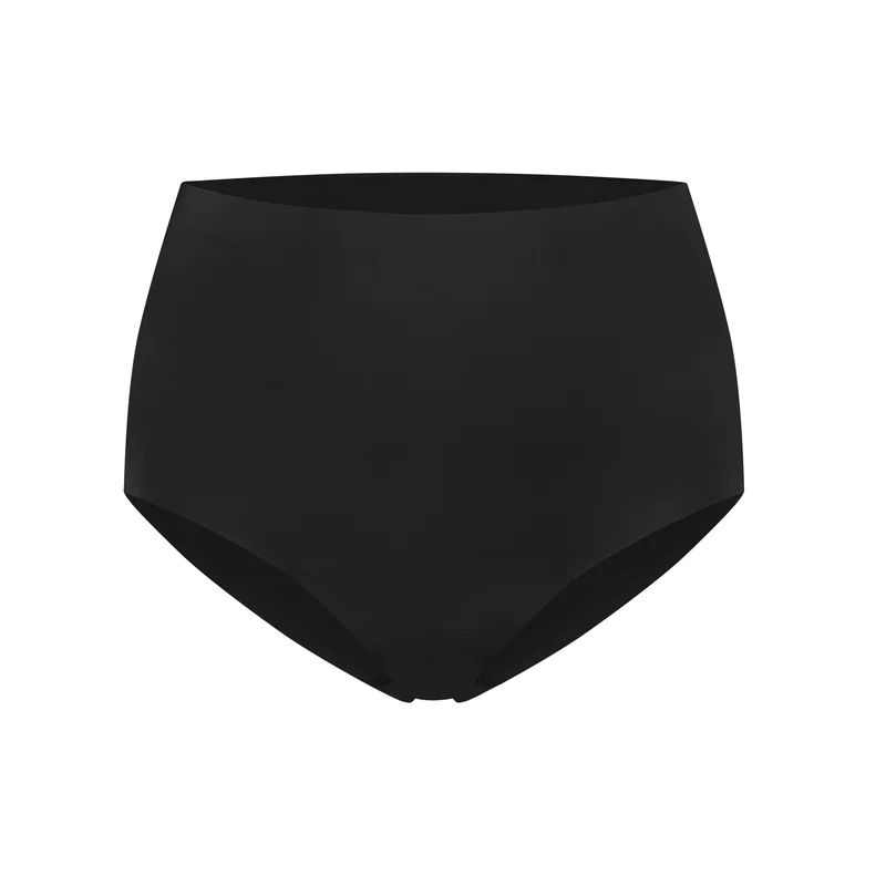 ByeBra - Culotte gainante invisible à maintien léger et taille mi-haute noire – Image 6
