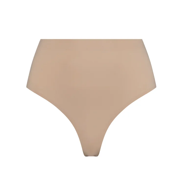 ByeBra - String invisible taille mi-haute beige, maintien léger – Image 6