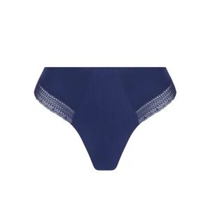 Antigel de Lise Charmel - String En Mode Yoga Bleu Yoga