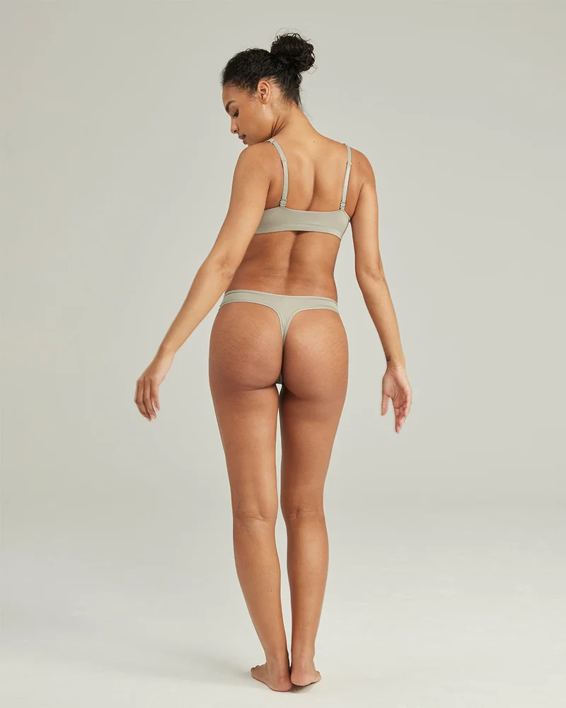 Nudea - Lot de 3 brassières extensibles à col rond, rose/blanc/sauge – Image 6