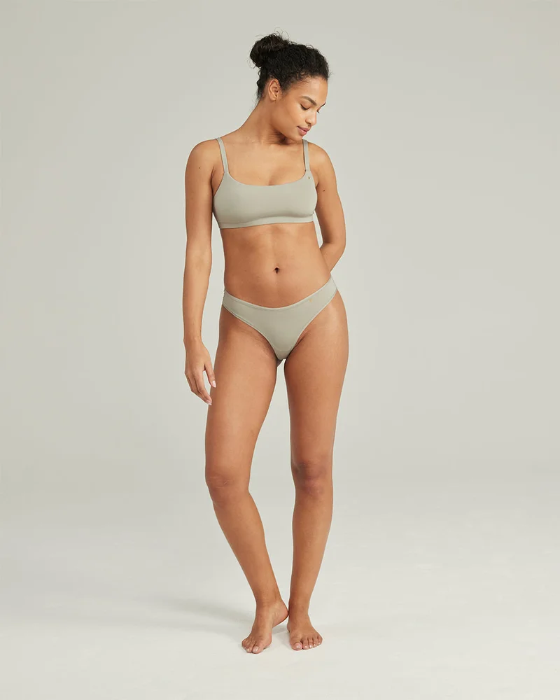 Nudea - Lot de 3 brassières extensibles à col rond, rose/blanc/sauge – Image 5