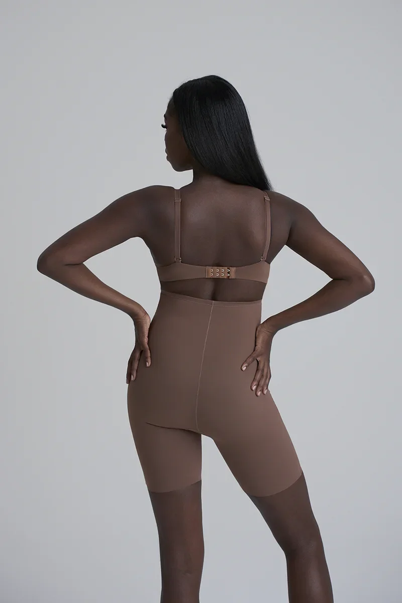 ByeBra - Gainant sculptant (Maintien fort) Shorty taille haute sculptant couleur cacao – Image 5
