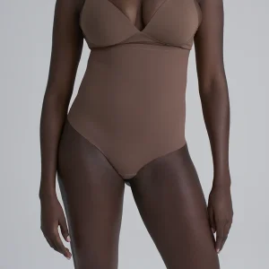 ByeBra - Lingerie sculptante (Maintien fort) String sculptant taille haute couleur cacao