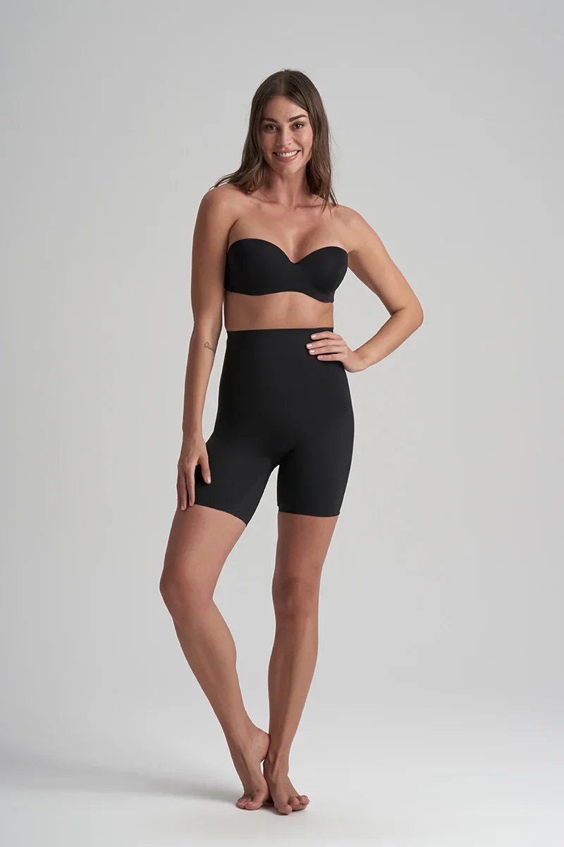 ByeBra - Gainant taille haute (Maintien extra fort) Short noir gainant taille haute – Image 4