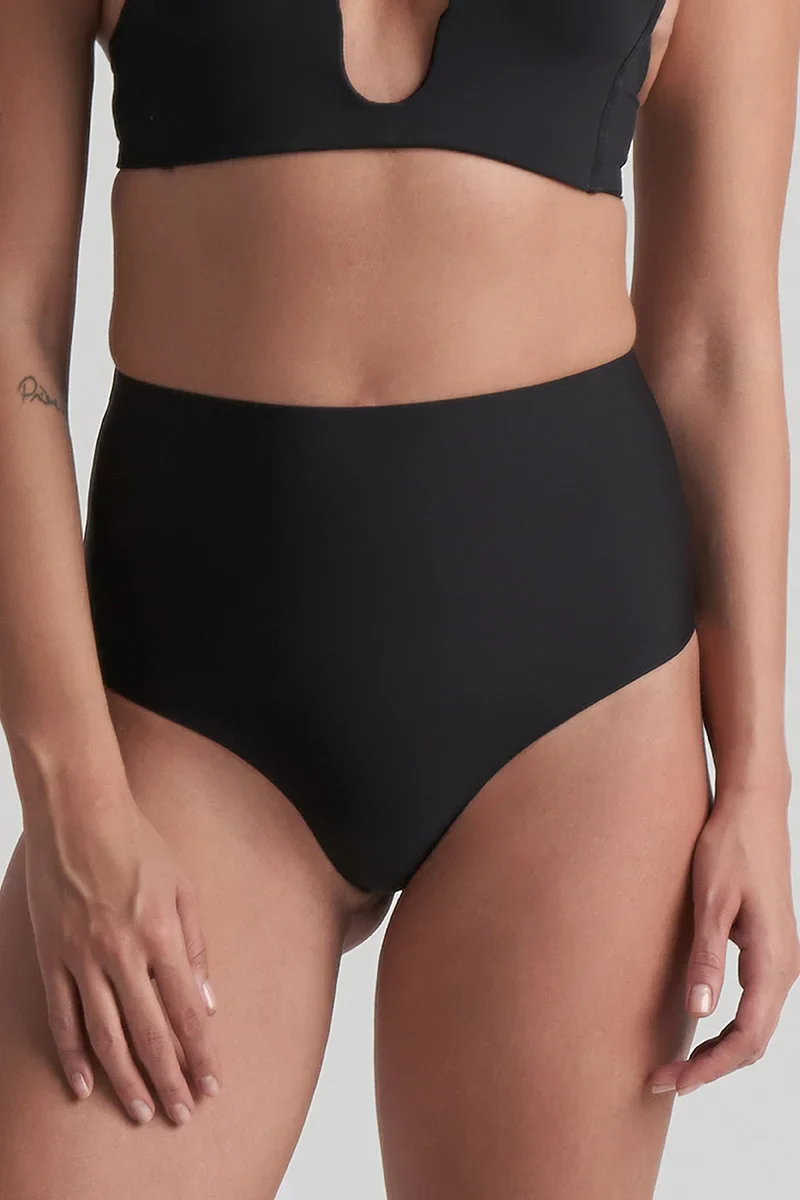 ByeBra - Gainant taille haute (Maintien extra fort) String taille mi-haute noir