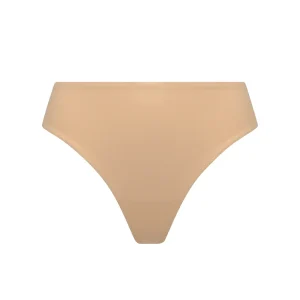 Antigel De Lise Charmel - Nouvel Apesanteur String Skin Rosé