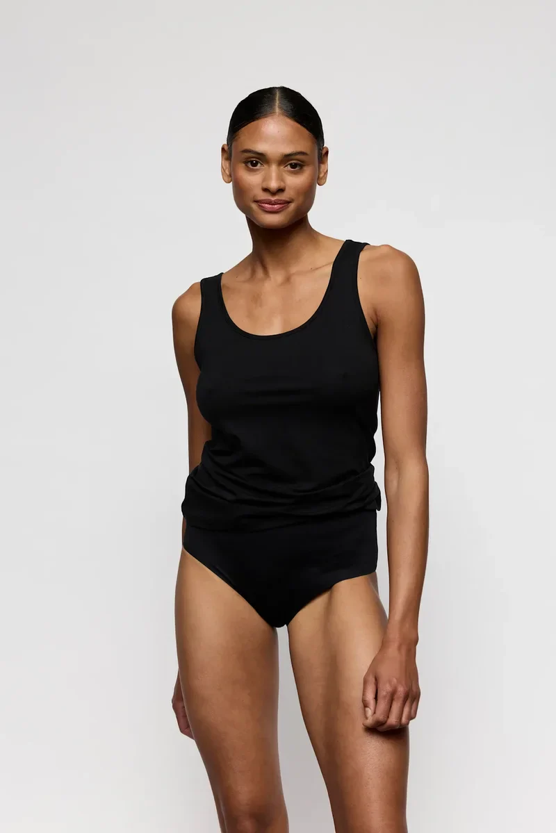 Marie Jo - Haut de studio souple sans bonnets Noir – Image 4