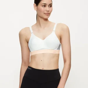 Triumph - Soutien-gorge de sport sans armatures à dos croisé Triaction Blanc