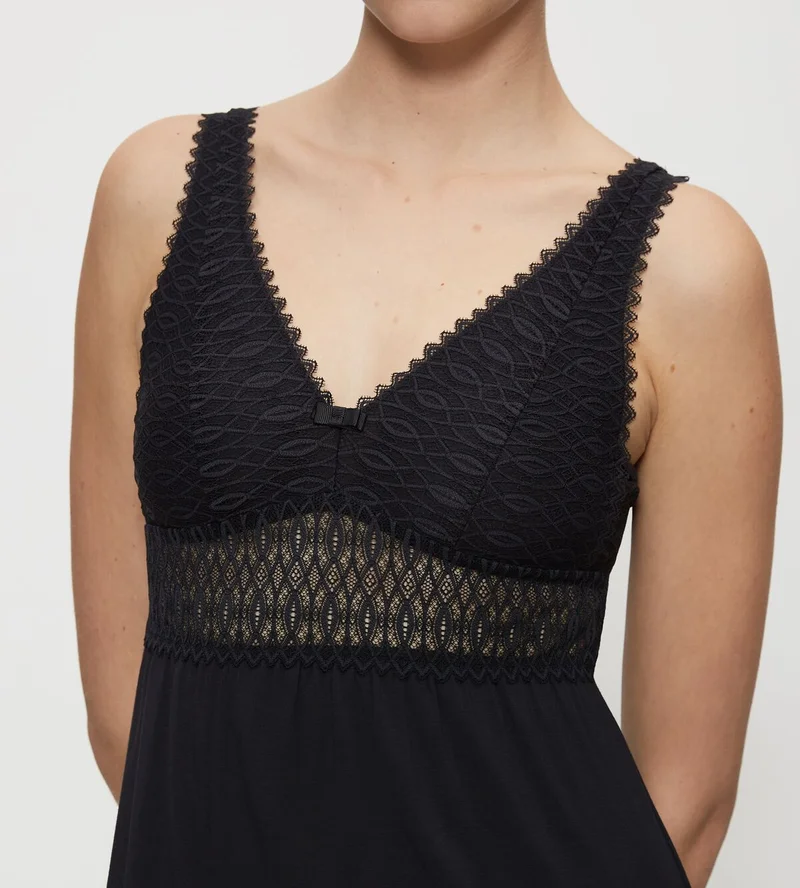 Triumph - Nuisette Aura Spotlight Noire – Image 5