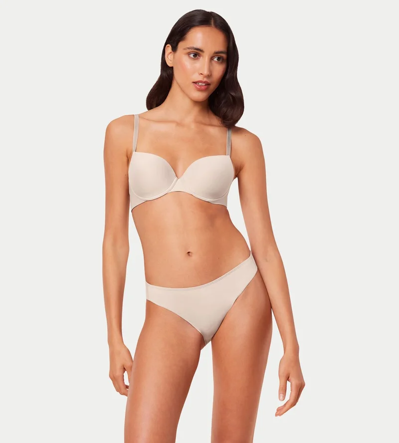 Triumph - Soutien-gorge à armatures Pure Micro Moulded Cameo Beige – Image 3