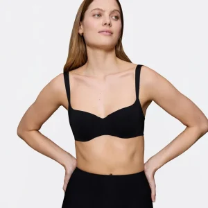 Triumph - Fond de teint Illusion Balconette Ex Noir