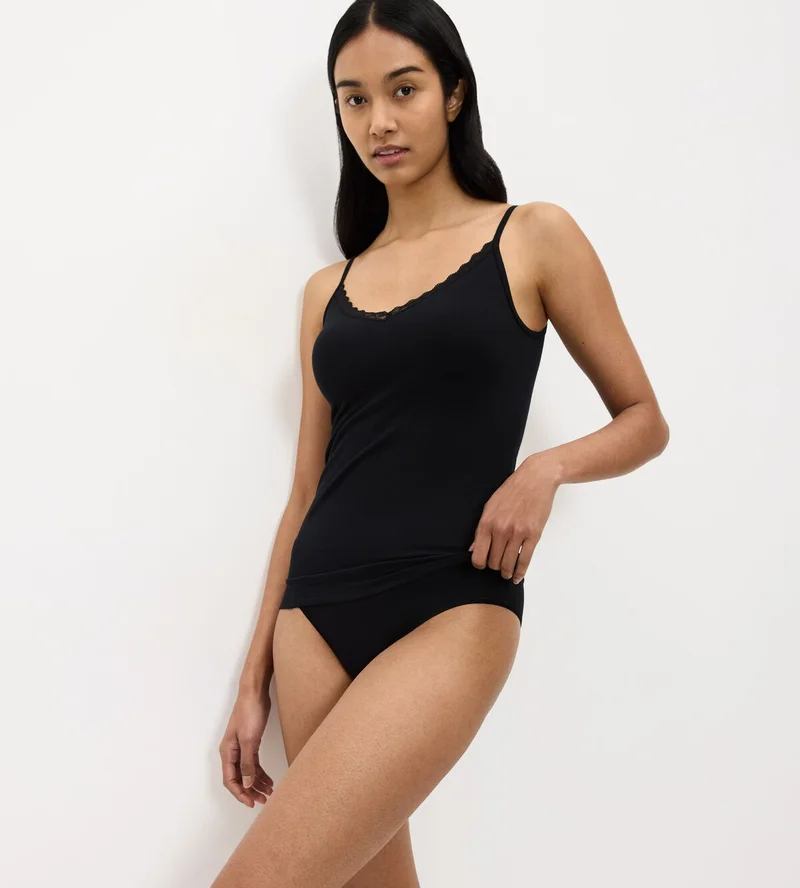 Triumph - Débardeur spaghetti noir effet coton – Image 3