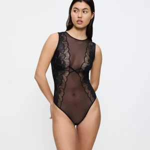 Triumph - Body Palina Moonlight Kiss Noir